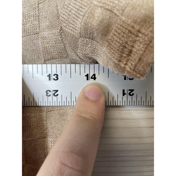 Atelier By Kirious Shirt Womens Small Beige Checkered Textured Knit Crop Top Tee - Picture 5 of 9